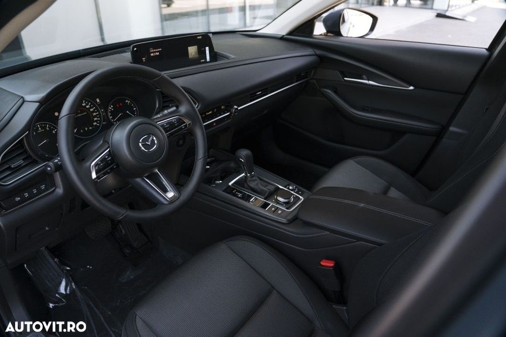 Mazda CX-30 - 16