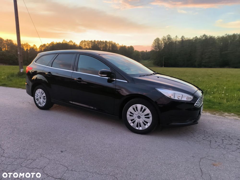 Ford Focus - 25