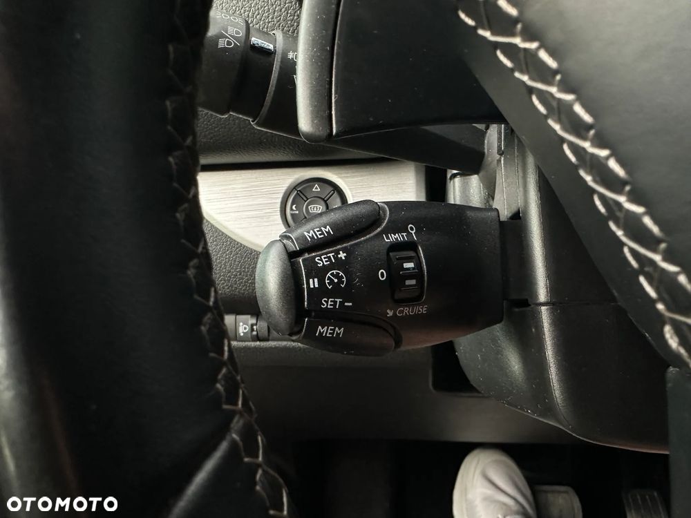 Peugeot Traveller L2 2.0 EAT8 Business VIP - 12
