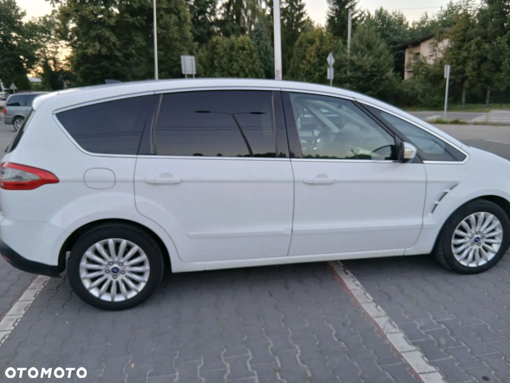 Ford S-Max 2.0 TDCi DPF Titanium - 31