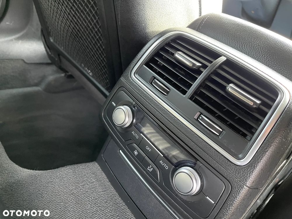 Audi A6 Avant 3.0 TDI Quattro S tronic - 24