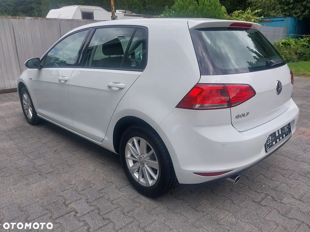 Volkswagen Golf 1.2 TSI BlueMotion Technology Team - 4