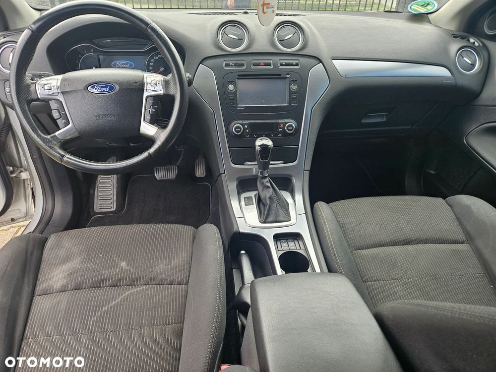 Ford Mondeo 2.0 SCTi Ghia - 17