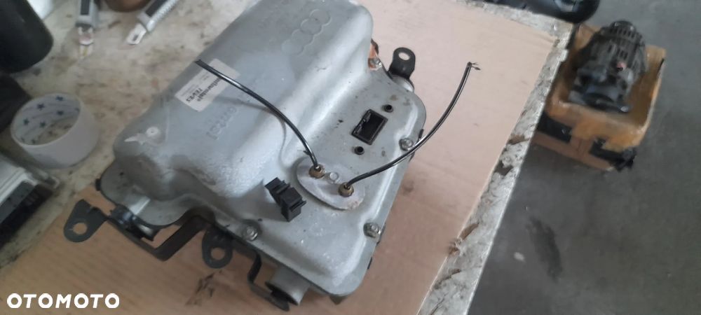 AUDI A6 C5 kompresor sprężarka 4B0616009A - 1