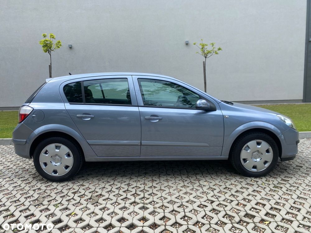 Opel Astra - 4