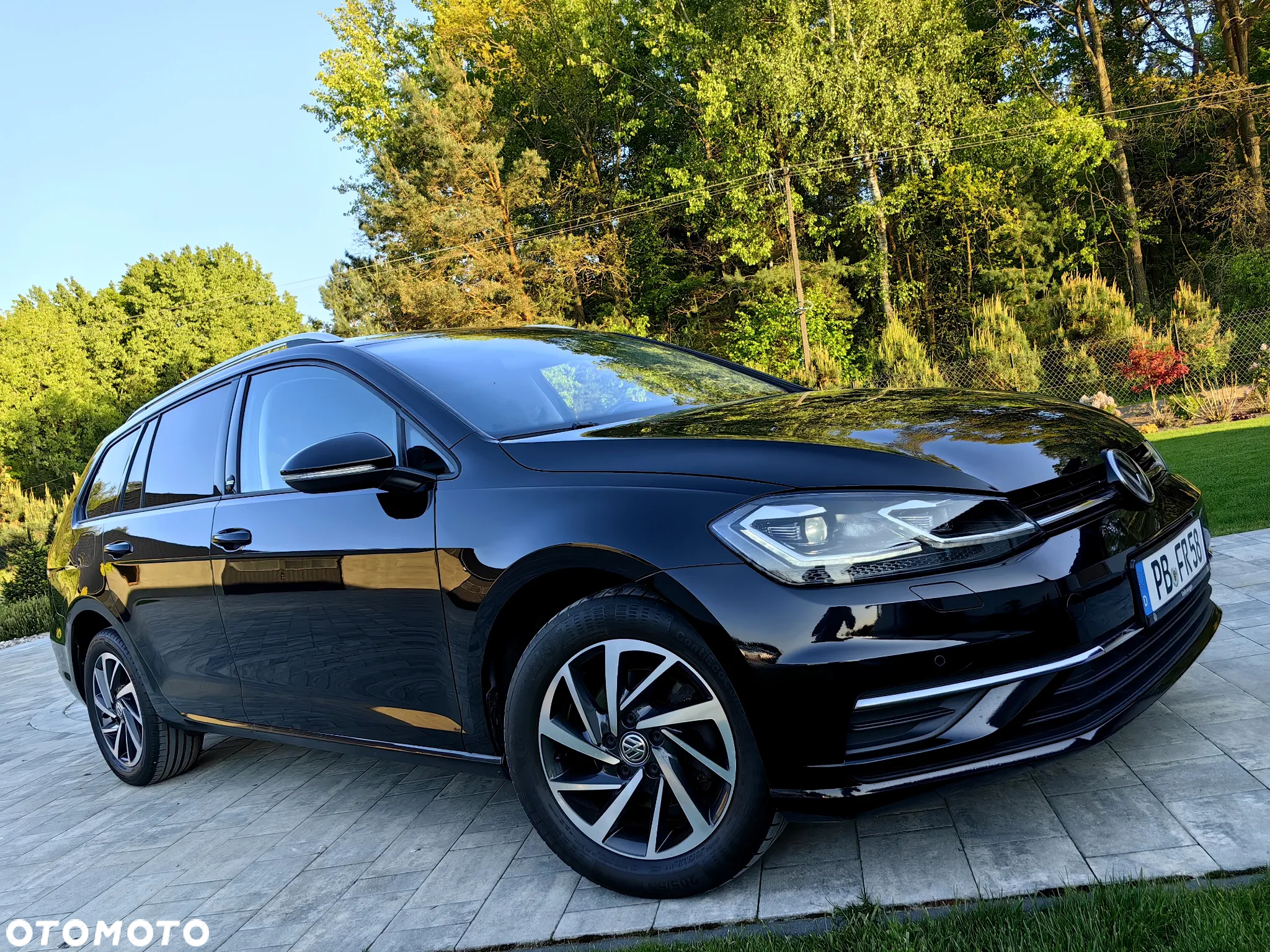 Volkswagen Golf 2.0 TDI DSG Sound - 4
