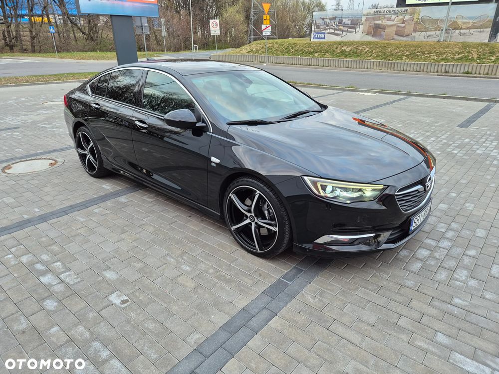Opel Insignia 2.0 T 4x4 GSi S&S - 4