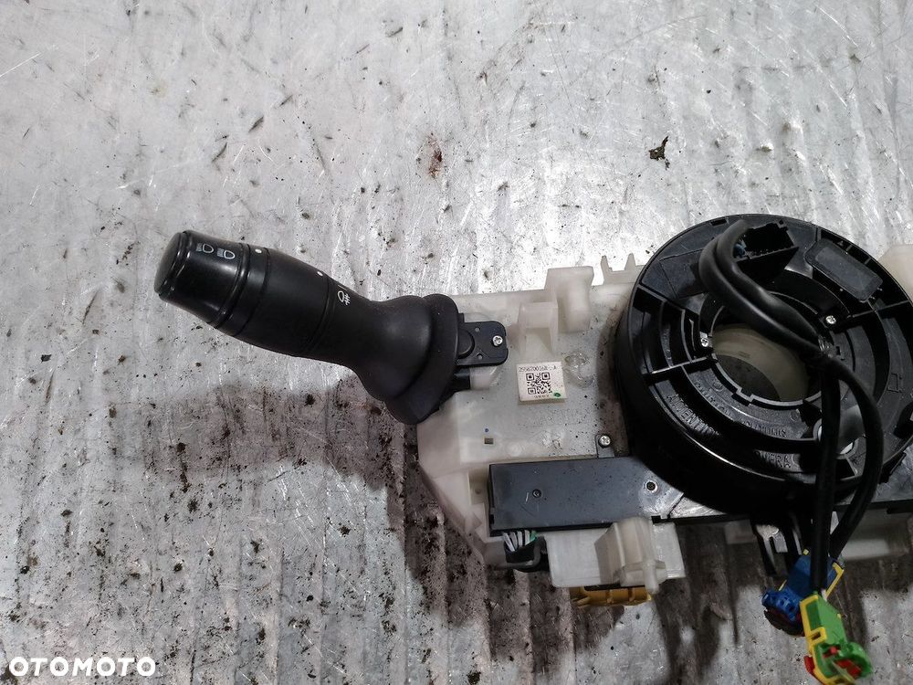 PRZEŁĄCZNIK ZESPOLONY MEGANE III 255670016R 1.5 dci - 8