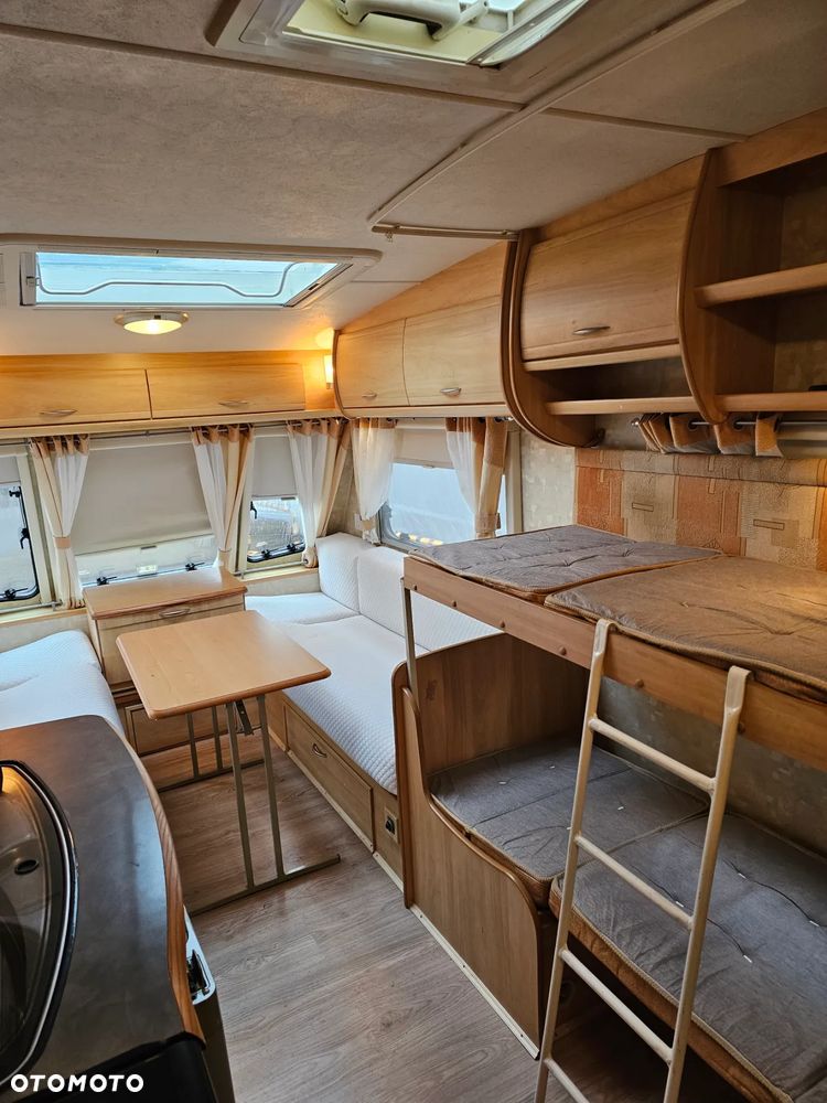 Hobby STERLING. WŁĄCZ FILMIK !!! 4 os. 2 SYPIALNIE. ŁÓŻKO PIĘTROWE. DUŻA ŁAZIENKA. NOWY SOLAR - 41