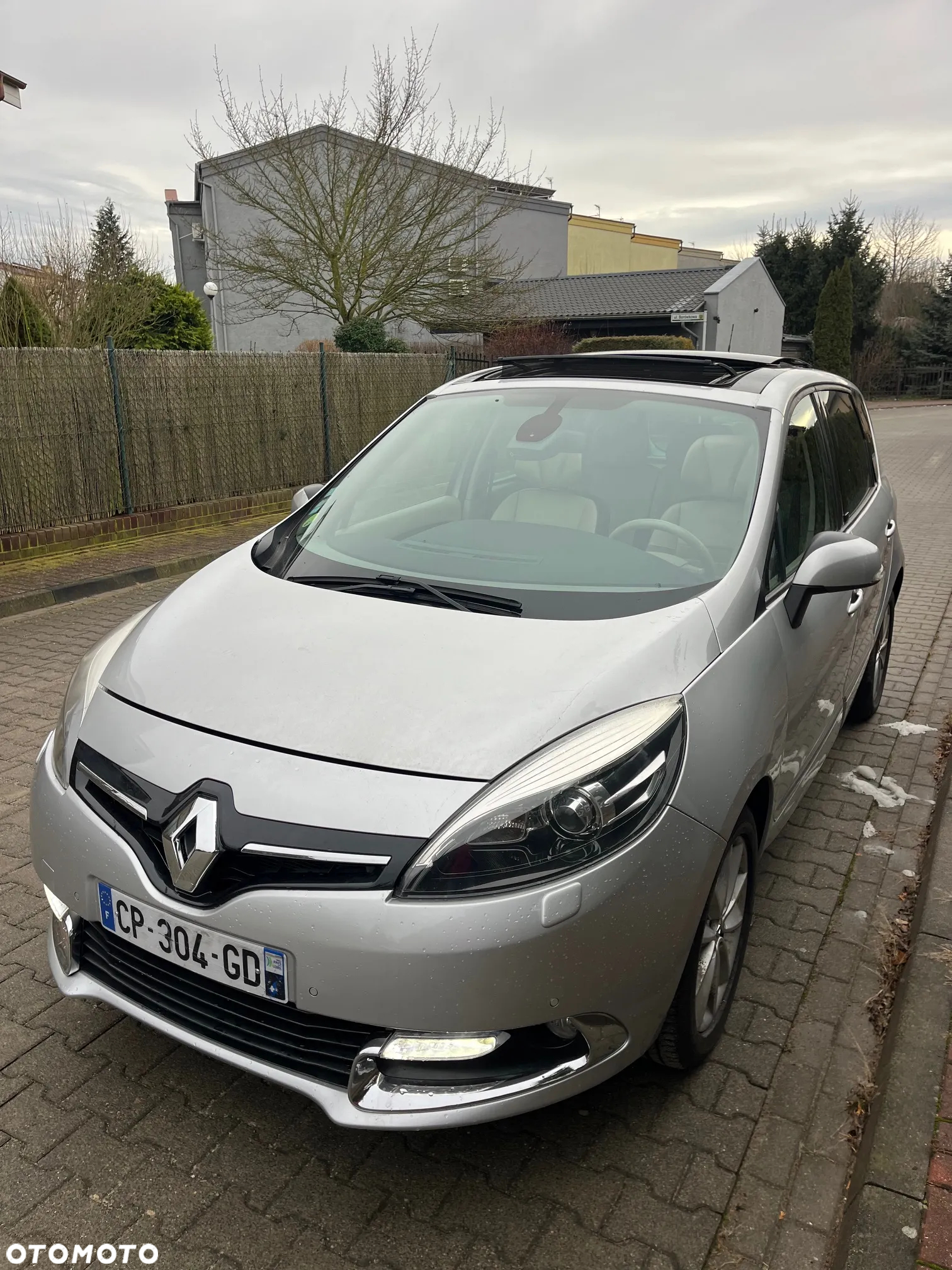 Renault Scenic dCi 150 FAP Luxe - 21