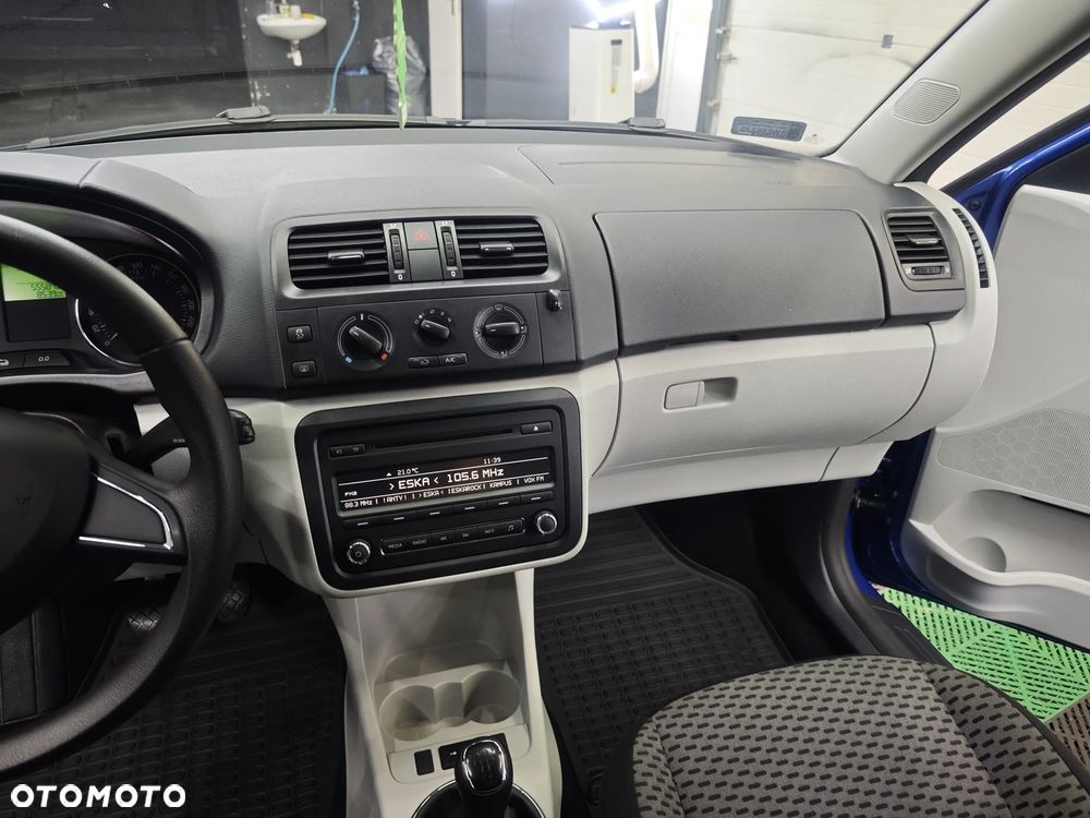 Skoda Fabia 1.4 16V Active Plus - 17