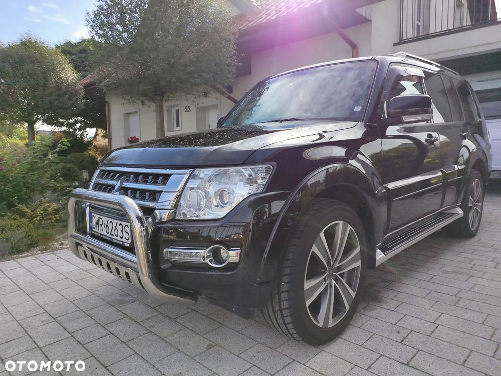 Mitsubishi Pajero - 5