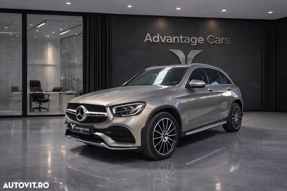 Mercedes-Benz GLC 300 d 4MATIC 9G-TRONIC AMG Line - 2