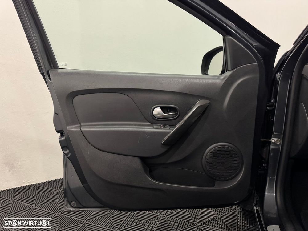 Dacia Logan 1.5 dCi Confort - 45