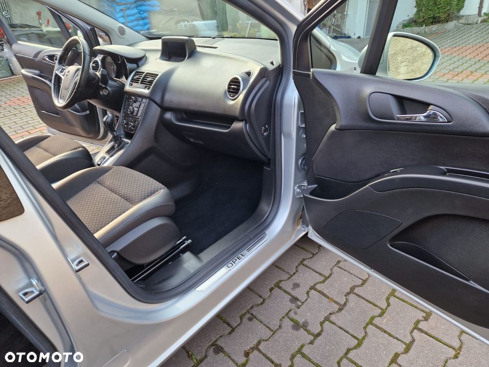 Opel Meriva 1.4 T Cosmo - 16