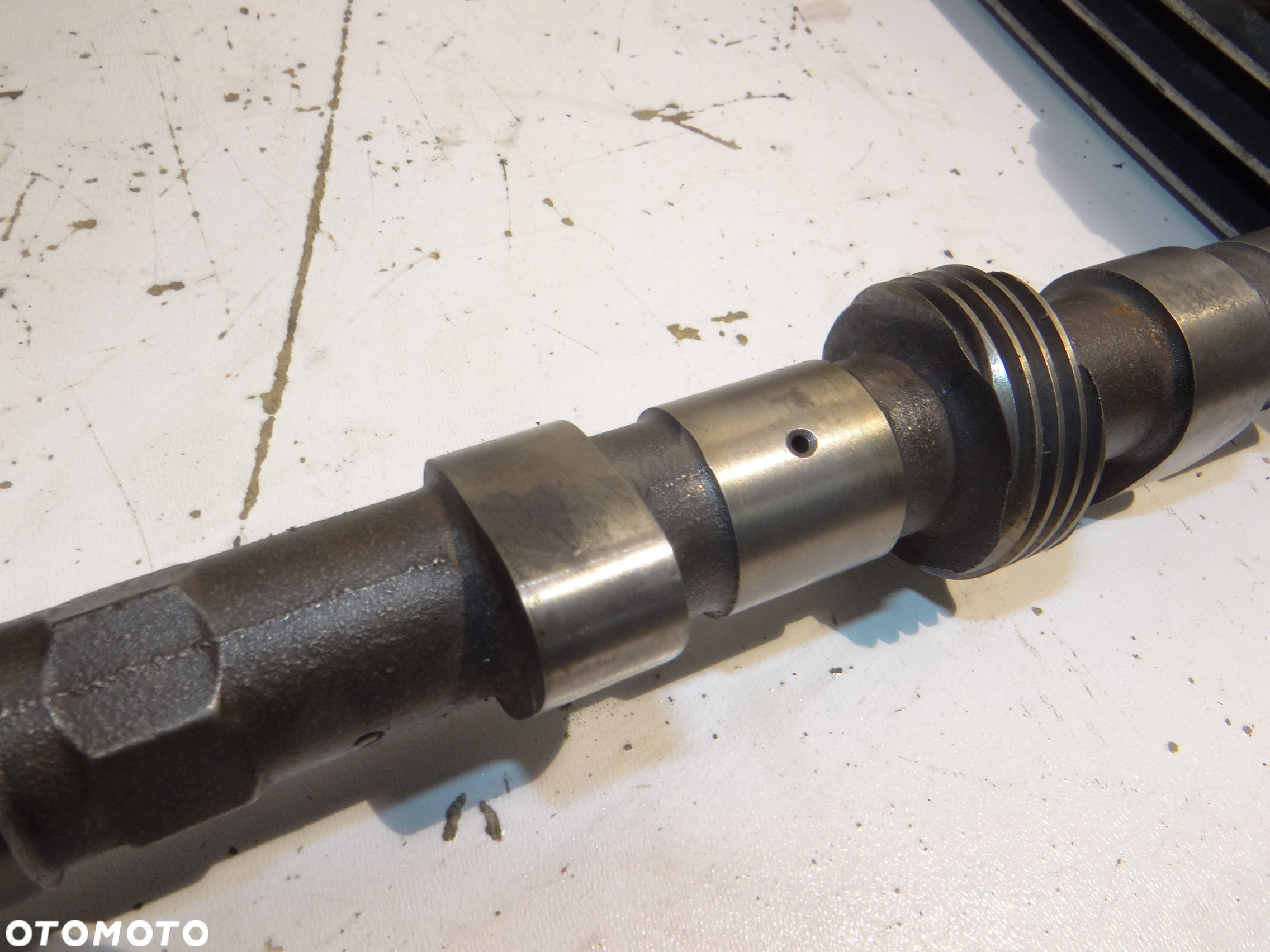 Yamaha XS 750 głowica cylinder tłoki szklanki płytki zaworowe wałek rozrządu pokrywa głowicy Y1238 - 20