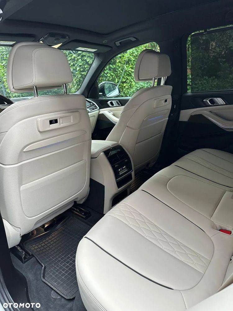 BMW X5 xDrive45e - 17