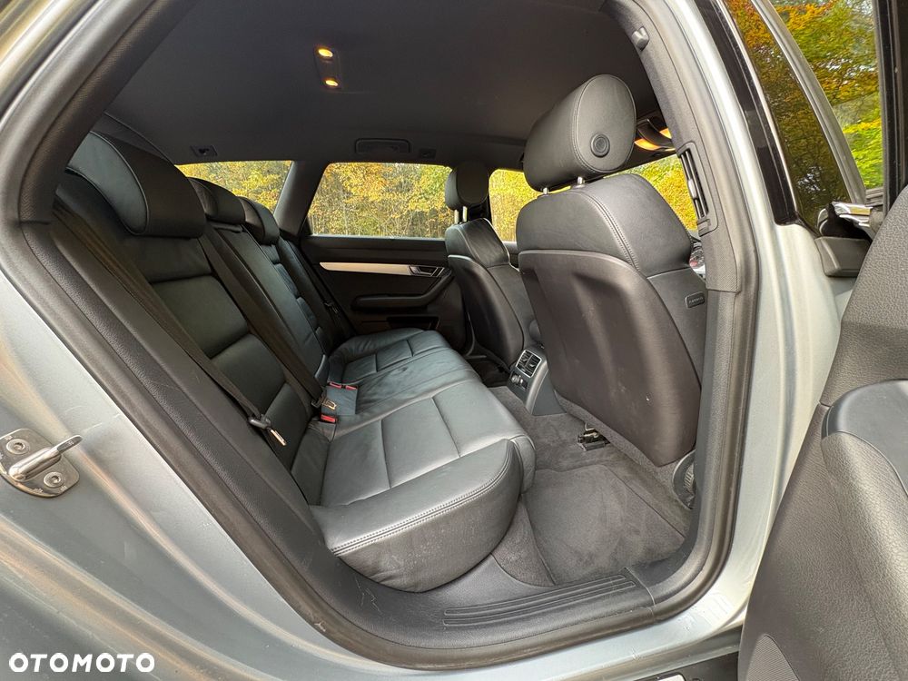 Audi A6 Avant - 15
