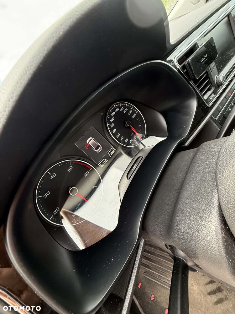 Seat Leon 1.6 TDI Style S&S DSG - 9