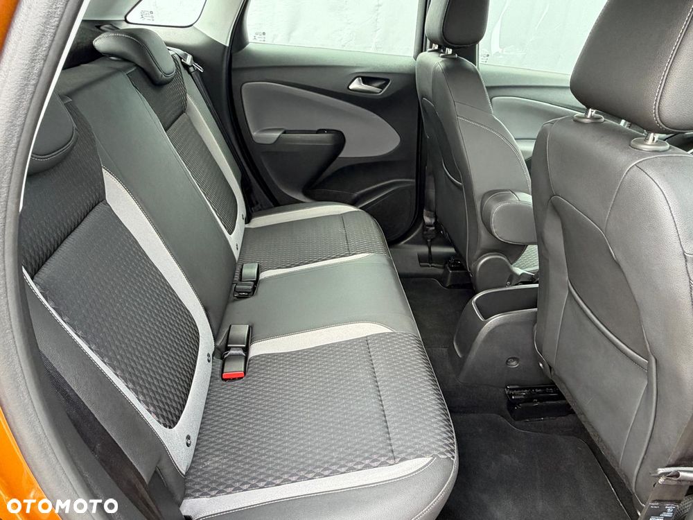 Opel Crossland X 1.2 T Design Line S&S - 22