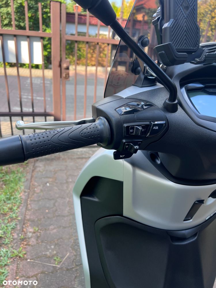 Piaggio Beverly - 13