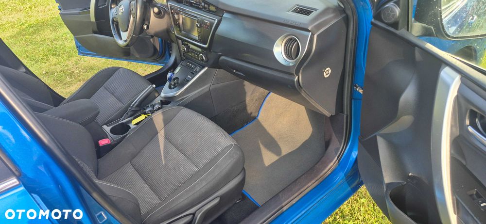 Toyota Auris - 8