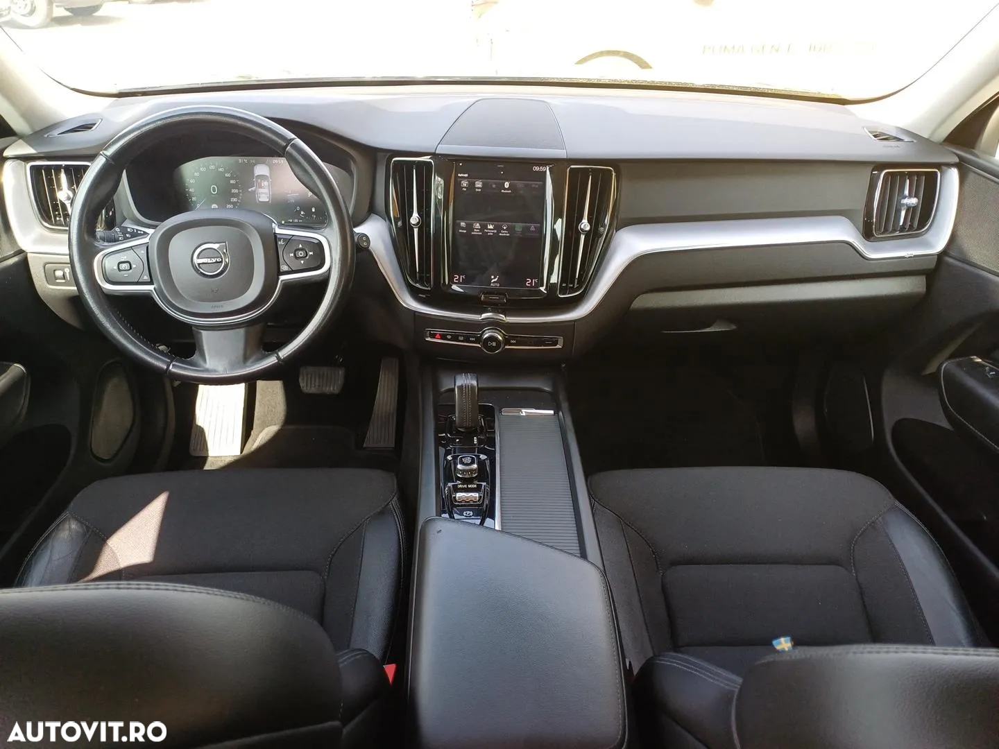 Volvo XC 60 B4 D AWD Geartronic Momentum - 19