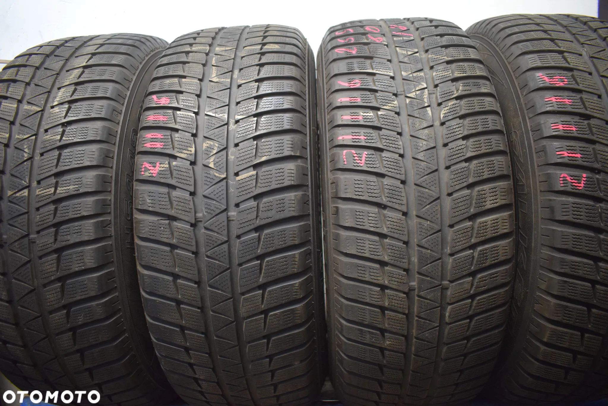 R18 265/60 Falken HS449 Eurowinter Cena za komplet - 1