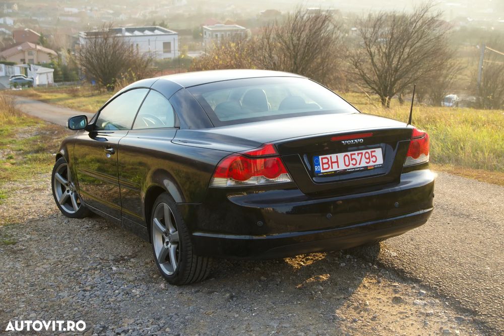 Volvo C70 2.0D Momentum - 11