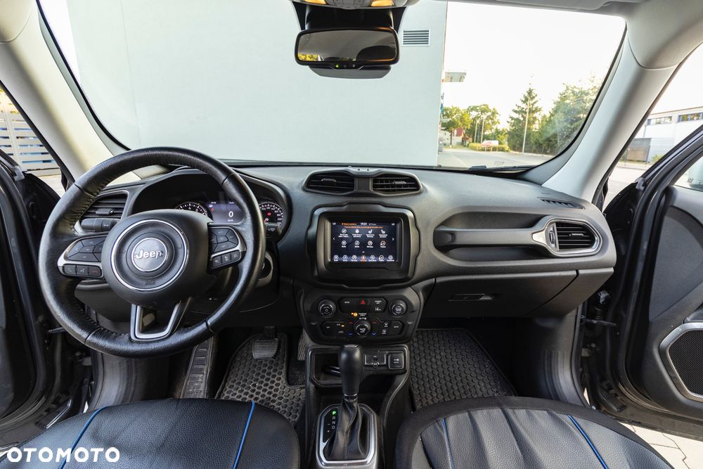 Jeep Renegade 1.5 T4 mHEV Limited FWD S&S DCT - 38