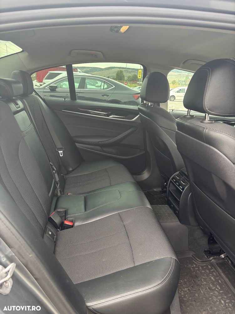 BMW Seria 5 520d EfficientDynamics Edition AT - 14