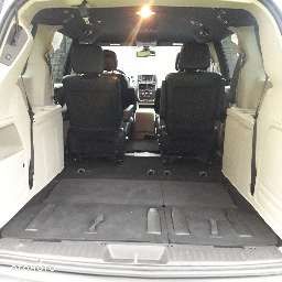 Dodge Grand Caravan - 16