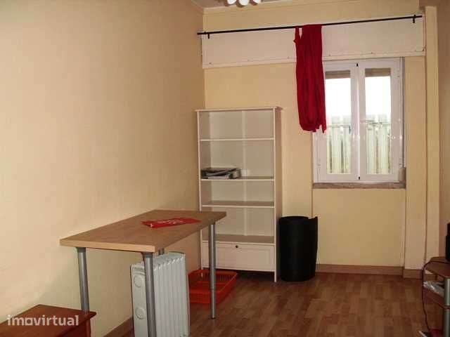 Alugo T1 remodelado em Lisboa, Oeiras, Linda-a-velha - Grande imagem: 3/7