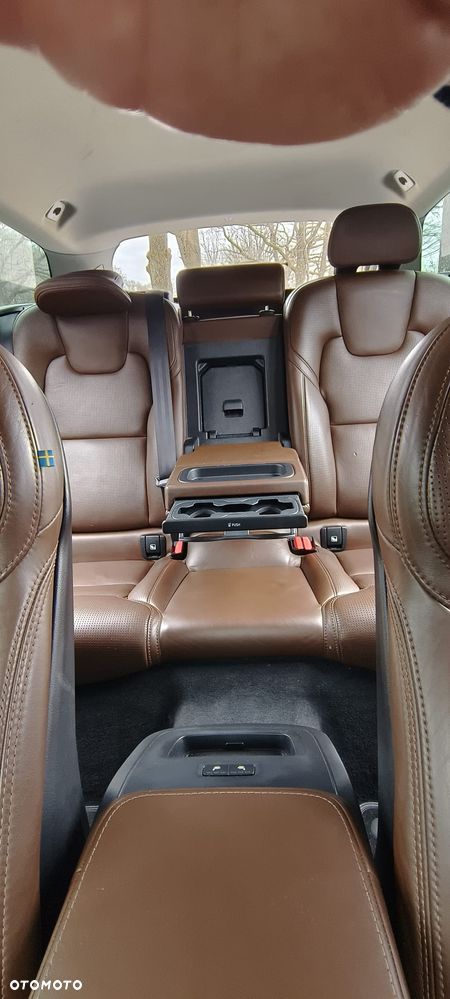 Volvo V90 D3 AWD Geartronic Inscription - 22