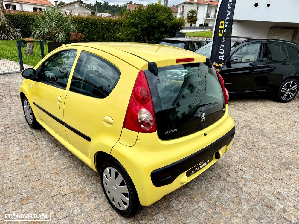 Peugeot 107 1.0 Urban - 20