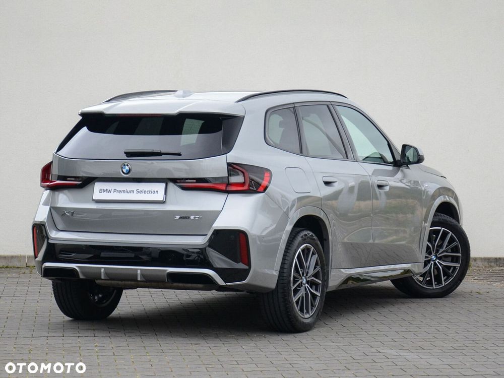 BMW X1 sDrive20i - 3