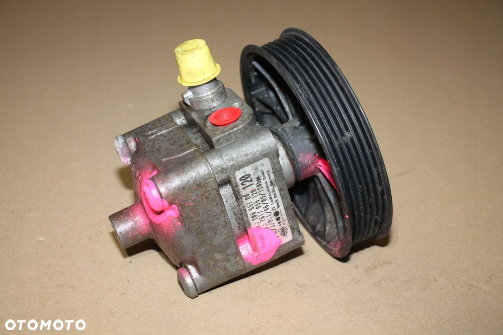 volvo xc90 2.4 d5 pompa wspomagania 30665100, 120 bar - 1