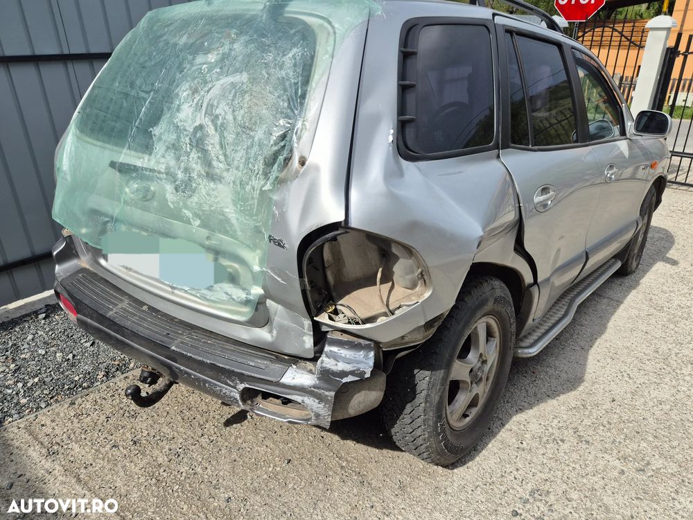 Hyundai Santa Fe - 2