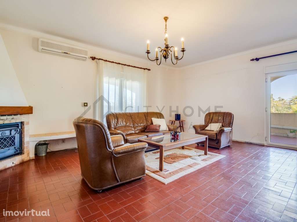 Moradia Isolada T4 com Cave e Terreno de 5.960 m² - Grande imagem: 5/40