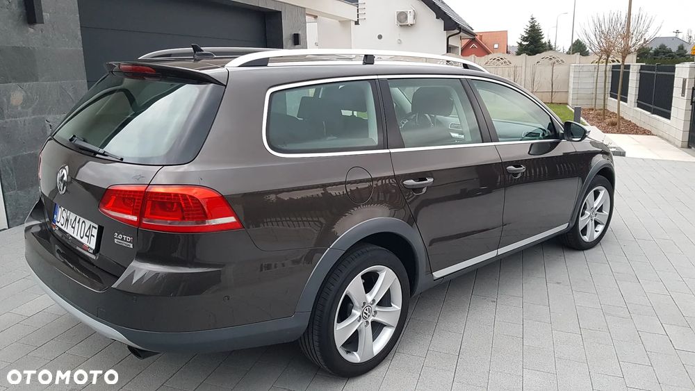Volkswagen Passat Alltrack 2.0 TDI 4Mot DSG - 20