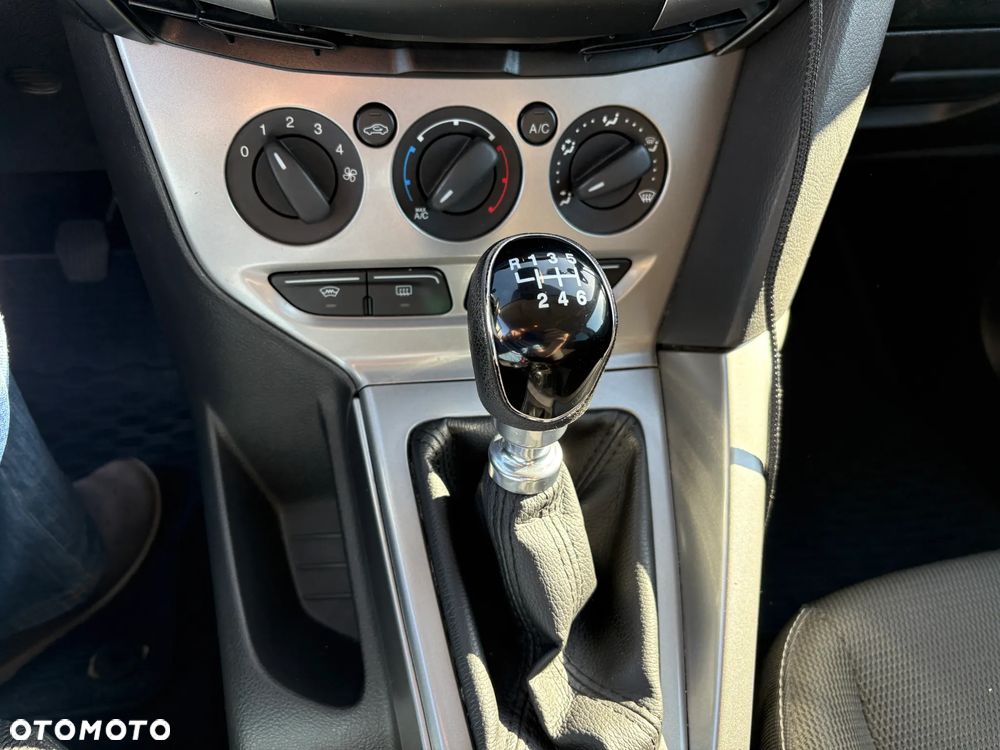 Ford Focus 1.6 TDCi Trend - 14