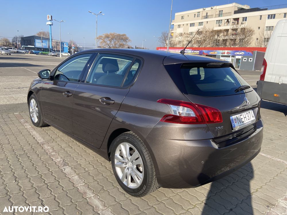 Peugeot 308 125 THP Active - 22