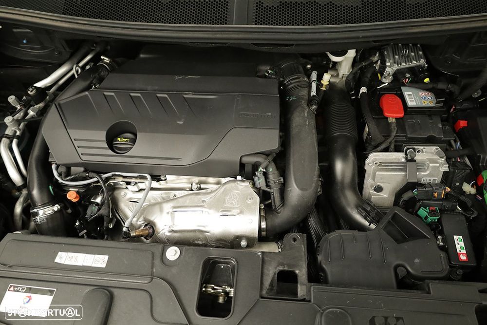 Peugeot 3008 1.6 Hybrid Allure e-EAT8 - 25