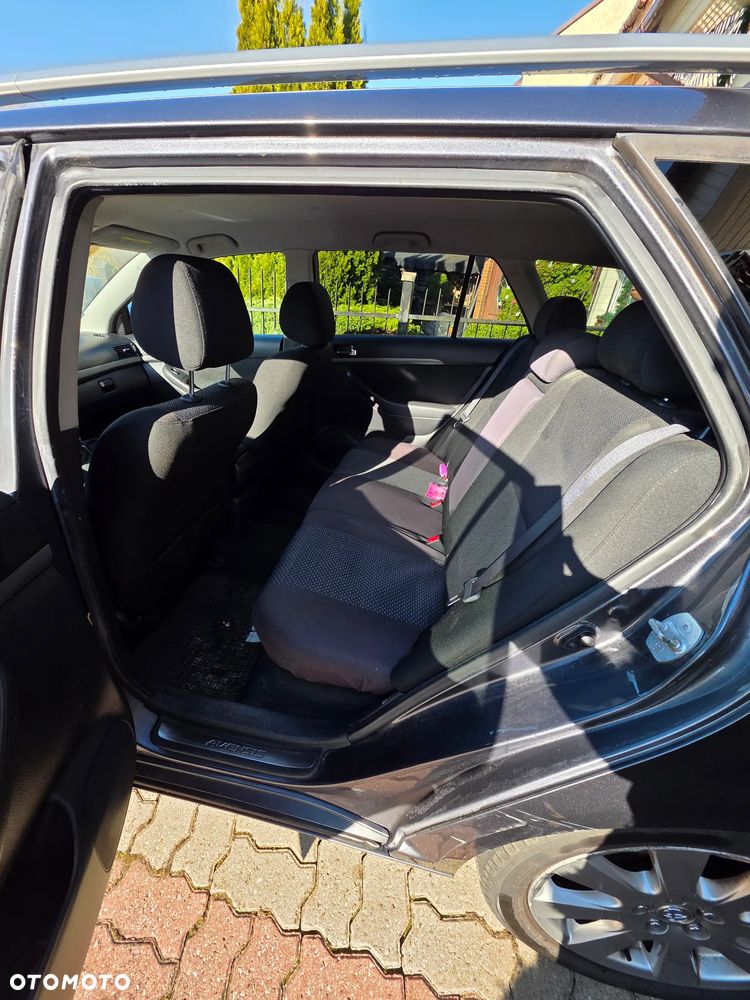 Toyota Avensis 2.0 D-4D Sol plus+NAVI - 5