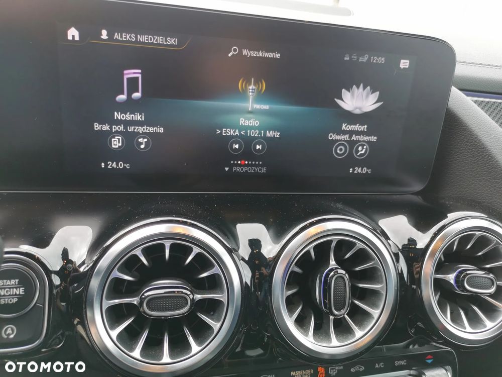 Mercedes-Benz GLA 250 4-Matic AMG Line - 21