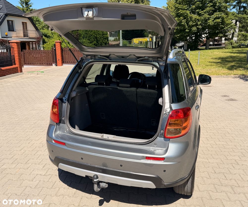 Suzuki SX4 2.0 DDiS Premium 4WD - 13