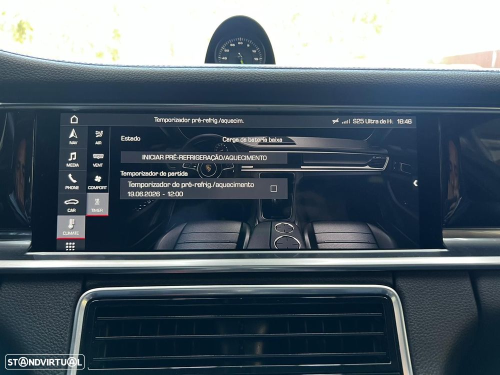 Porsche Panamera Sport Turismo 4 E-Hybrid Platinum Edition PDLS - 52