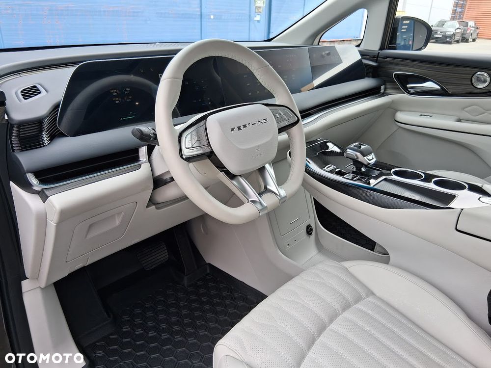 Forthing V-Tour - 10