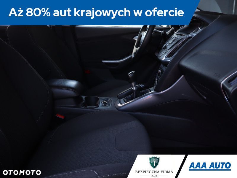 Ford Focus - 11