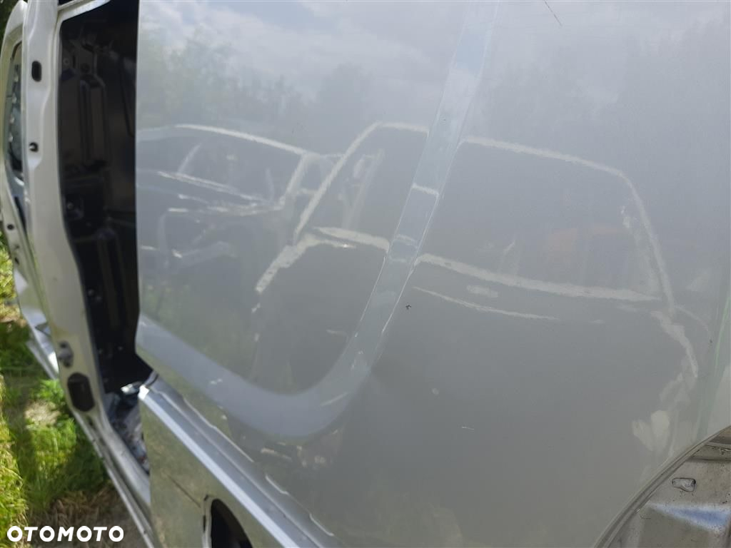 Błotnik tył lewy ćwiartka Fiat Doblo II COMBO D 2009-2014R TOWAROWY SREBRNA - 5